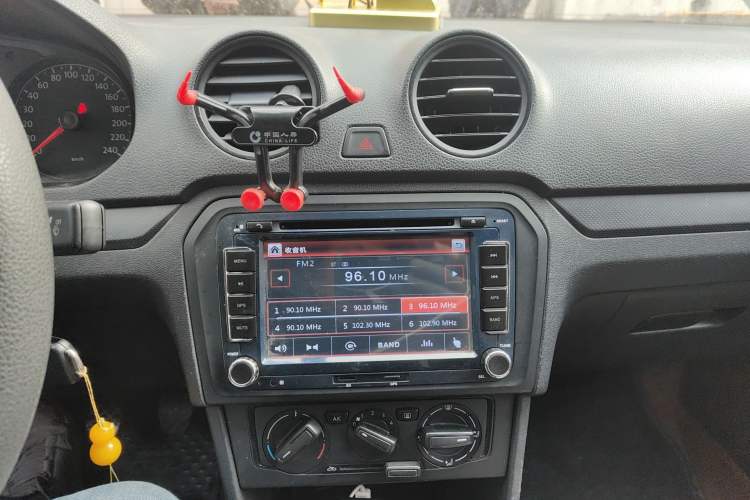 Used Volkswagen Jetta 2015 1.6L Manual Fashion Edition