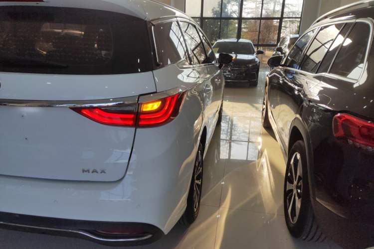 Used BYD Song MAX 2019 1.5T Automatic Smart Connect Prestige Model 6 Seats China VI Standard
