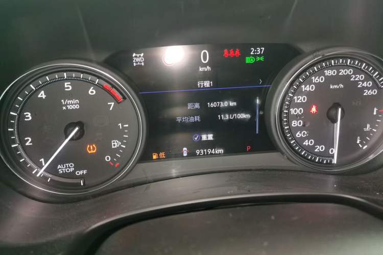 Used Cadillac XT4 2018 28T 4x4 Platinum Edition