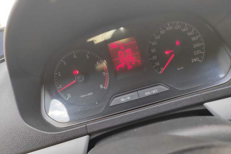 Used Volkswagen Jetta 2013 1.6L Manual Comfort Model Odometer Close Up