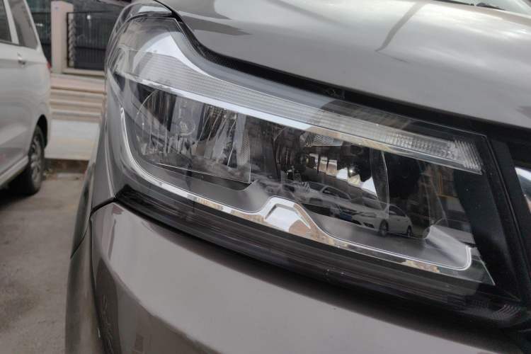 Used Huasong 7 2017 2.0T Automatic Elite Edition
