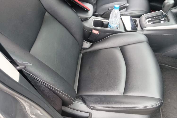 Used Nissan Sylphy 2021 Classic 1.6XE CVT Comfort Edition Right Front Seat