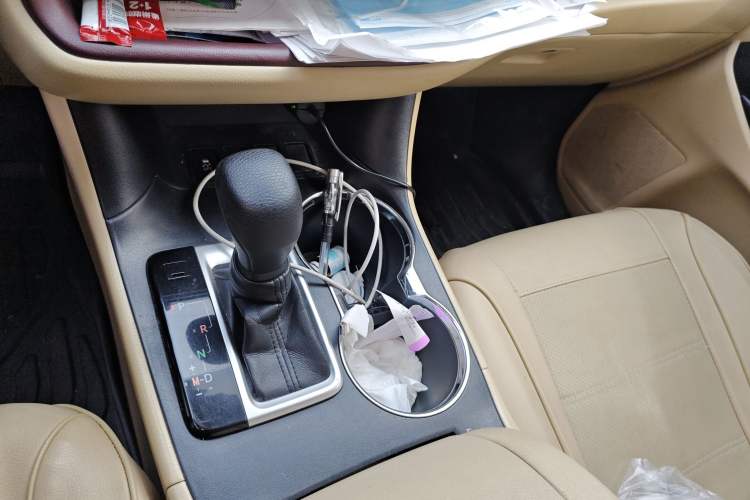 Used Toyota Highlander 2015 2.0T Two-Wheel Drive Elite Edition 7 Seats
