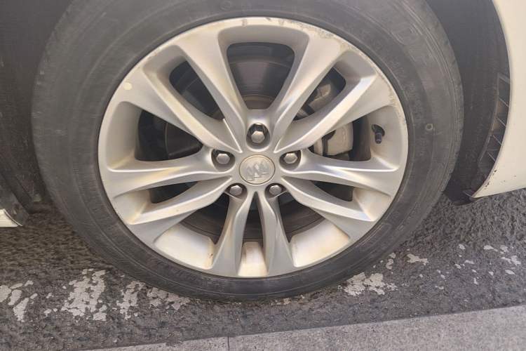 Used Buick Verano 2018 Sedan 20T Dual-Clutch Leading Model
