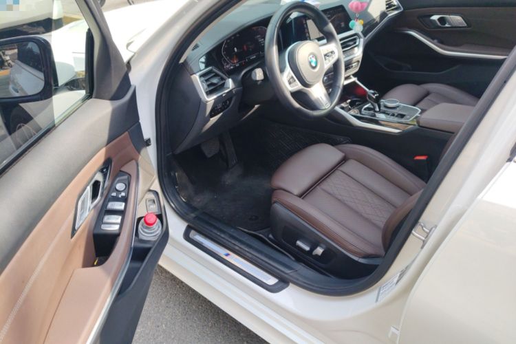Used BMW 3 Series 2022 Updated 325Li M Sport Package Driver Seat