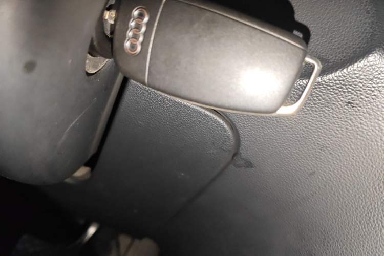 Used Audi Q3 2013 35 TFSI Ambition Edition Vehicle Key