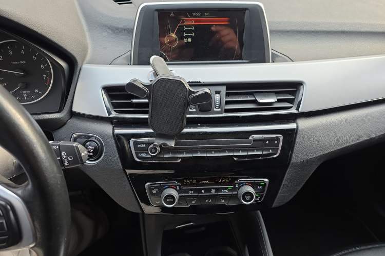 Used BMW X1 2016 sDrive18Li Premium Edition