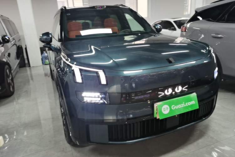 Used Lynk & Co 900 2025 2.0T Ultra
