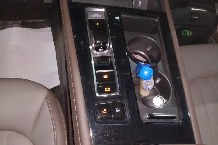 Used Volkswagen Viloran 2024 330TSI Luxury Edition