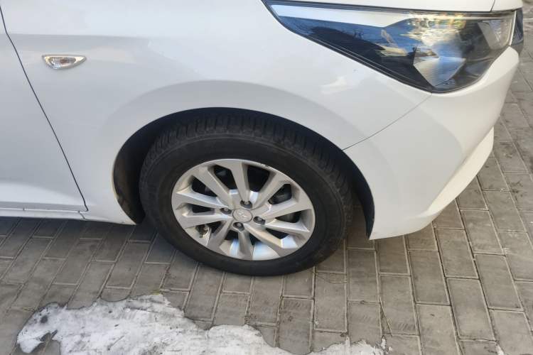 Used Hyundai Verna (new generation) 2016 1.4L Manual Cool Edition GLS
