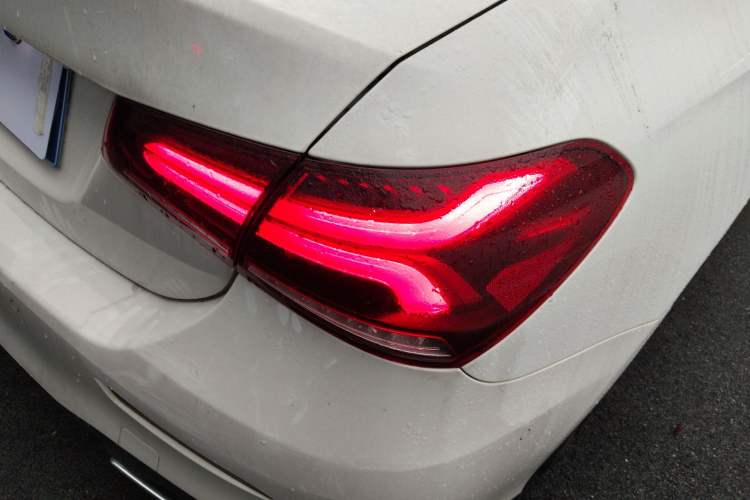 Used Mercedes-Benz A-Class 2022 Revised Version A 200 L Sport Sedan Fashionable Style Right Rear Taillight
