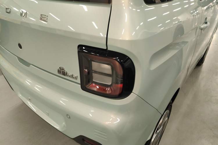 Used Geely Galaxy Panda 2023 Panda Mini 200km Endurance Bear