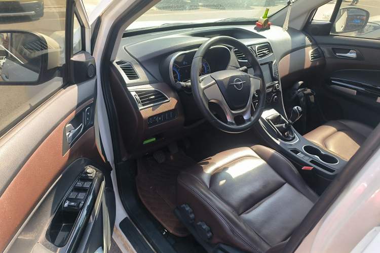 Used Haima Fumei F7 2017 1.5T 7-Seater Manual Standard Edition Driver Seat