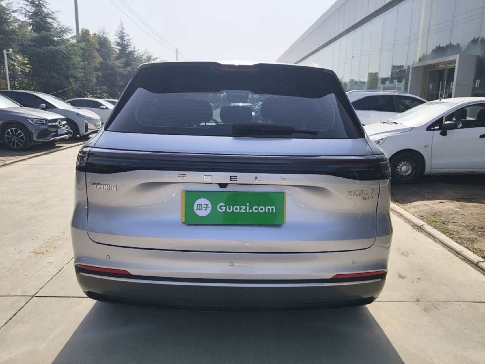 Geely Galaxy Xingjian 7 EM-i 2025 120km Launch+ Version — снимка 5