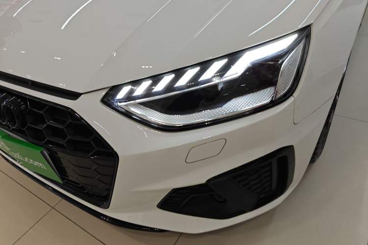 Used Audi A4L 2023 40 TFSI quattro Luxury Dynamic Edition Left Front Headlight