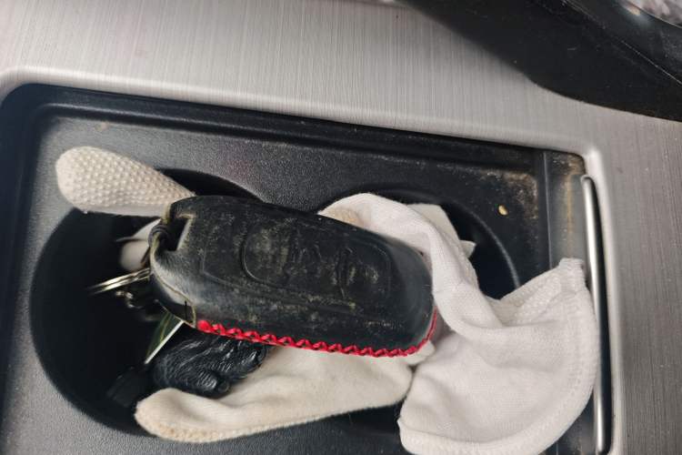 Used Geely Auto Emgrand X7 Sport 2016 1.8TD Automatic ZhiZun Version