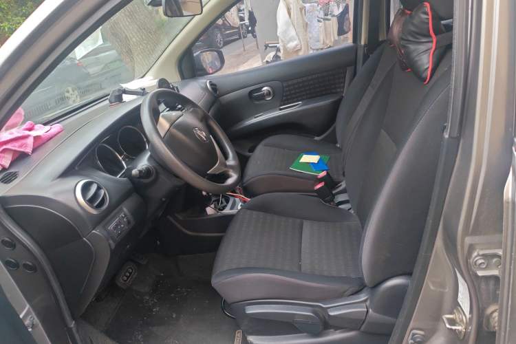 Used Nissan Livina 2013 Jinrui 1.6XL CVT Comfort Edition Left Front Seat