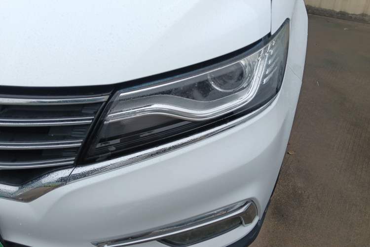 Used Roewe RX5 2016 20T Two-Wheel Drive Automatic Internet Smart Edition