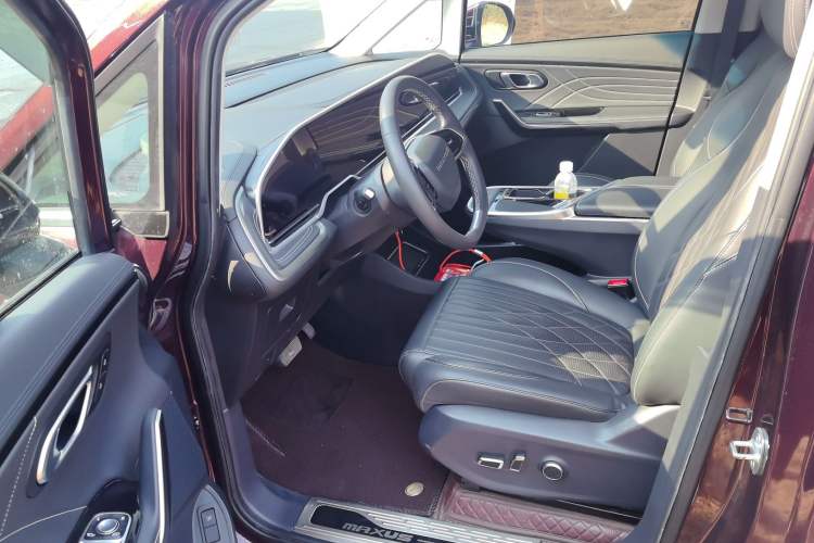 Used SAIC MAXUS G90 2022 2.0T Galaxy Seven-Seater Version
