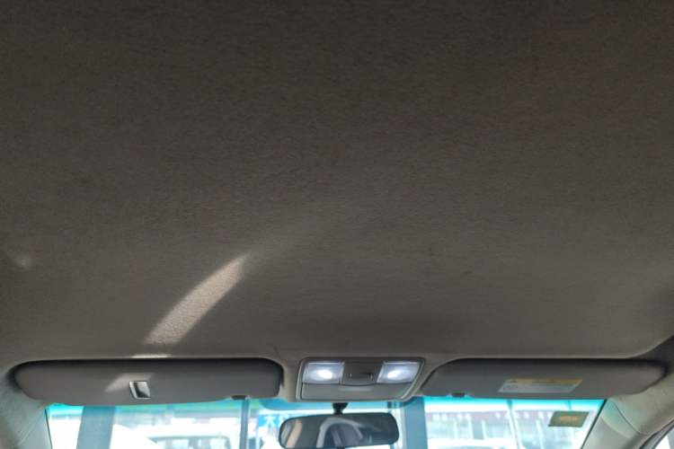 Used Kia K2 2015 Sedan 1.4L Automatic GLS
