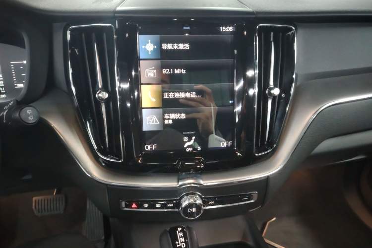 Used Volvo XC60 2021 T5 4x4 Smart Luxury Edition