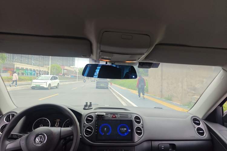 Used Volkswagen Tiguan 2012 1.8TSI Automatic Two-Wheel Drive Urban Edition Headliner