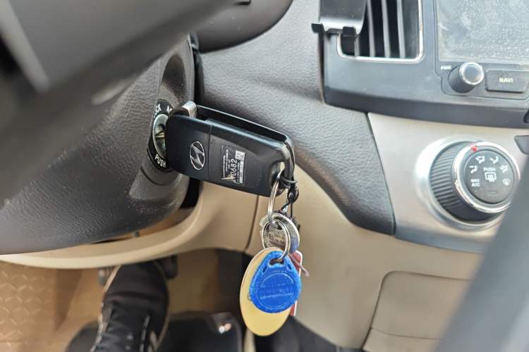 Used Hyundai Celesta 2011 1.6L Automatic Comfort Edition
