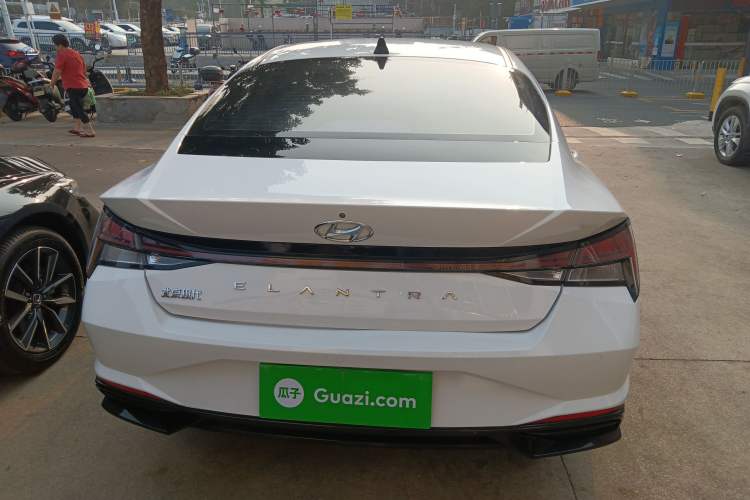 Used Hyundai Elantra 2021 1.5L CVT LUX Prestige Edition