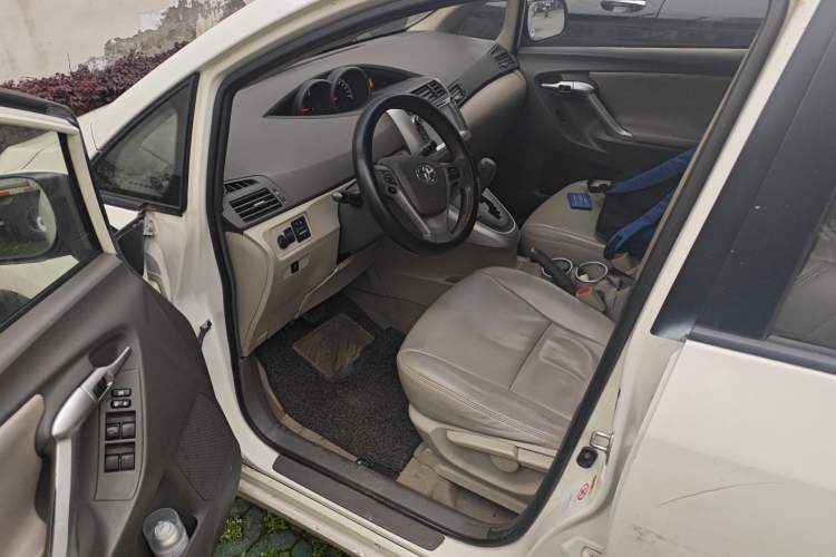 Used Toyota Verso 2011 180E CVT Elite Edition