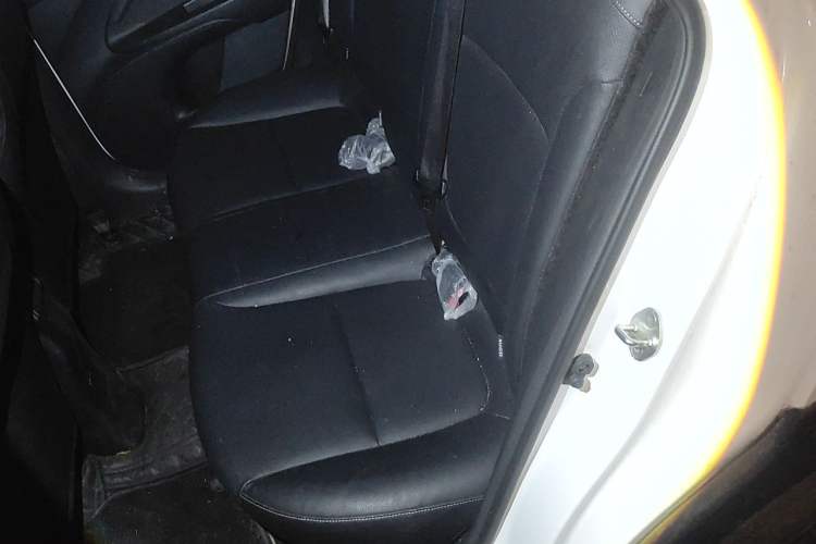 Used Kia kx1 Stonic 2021 1.4L CVT Sunroof Model