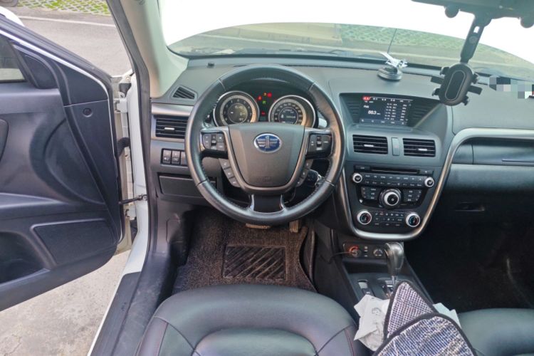 Used Bestune X80 2013 2.0L automatic luxury version