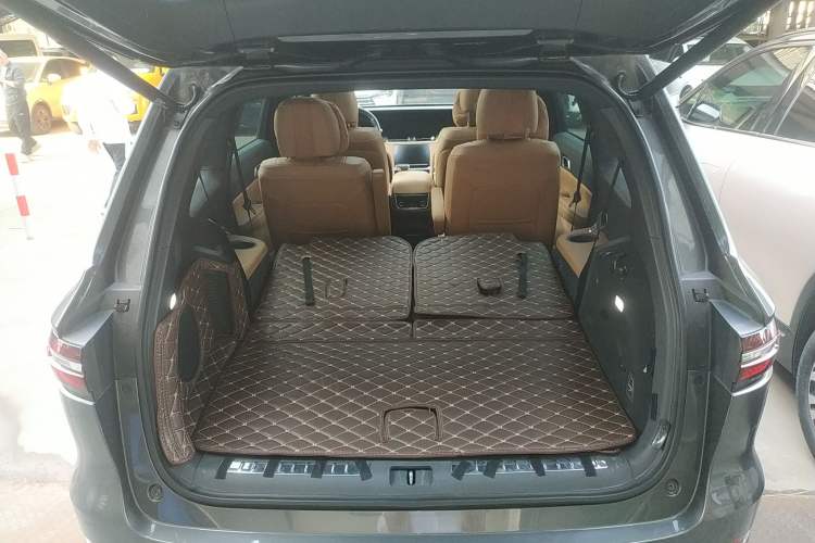 Used Li Auto ONE 2020 Extended-Range 6-Seater Version
