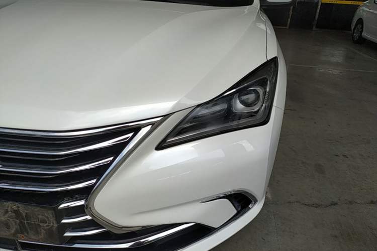 Used CHANGAN Eado 2019 High-Energy Edition 1.6L GDI Manual Pioneer Model China VI Standard
