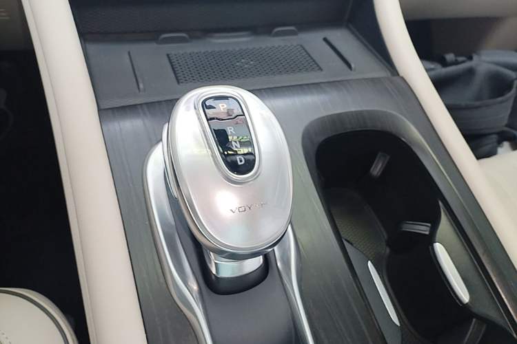 Used VOYAH Dream 2024 PHEV Ultra-Long Range Flagship Edition