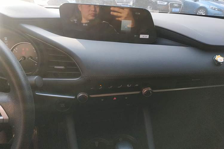 Used Mazda Mazda 3 Axela 2023 1.5L Automatic Zhiyue Edition
