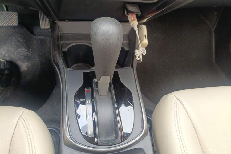 Used Honda Greiz 2016 1.5L CVT Classic Edition Gear Lever