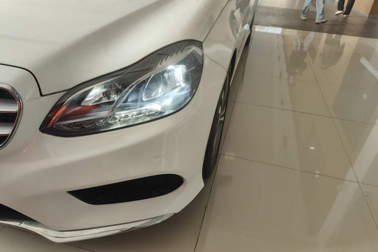 Used Mercedes-Benz E-Class 2015 Facelift E 200 L Sport Edition