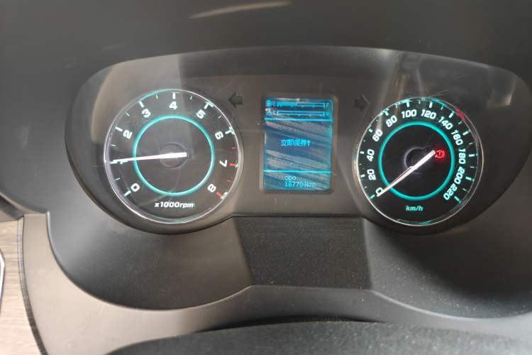Used JAC Group Refine M5 2014 Colorway 2.0T Gasoline Manual Business Edition Instrument Cluster