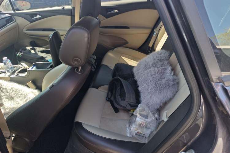 Used Buick Verano 2015 Sedan 15S Automatic Leading Model Left Rear Seat