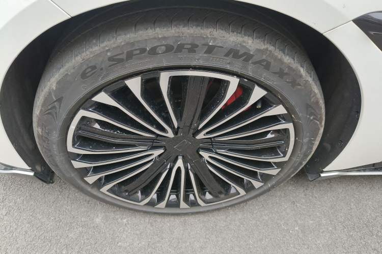 Used Avatr 12 2026 Ultra Pure-Electric All-Wheel-Drive Version
