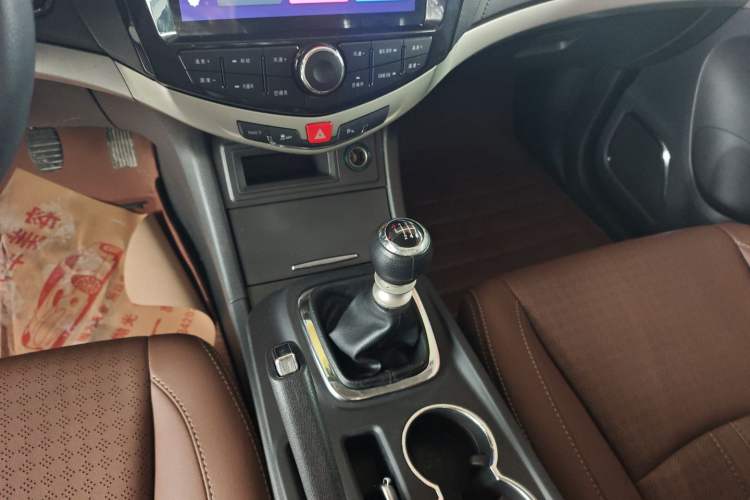 Used BYD S7 2015 1.5T Upgraded Manual Luxury Model
