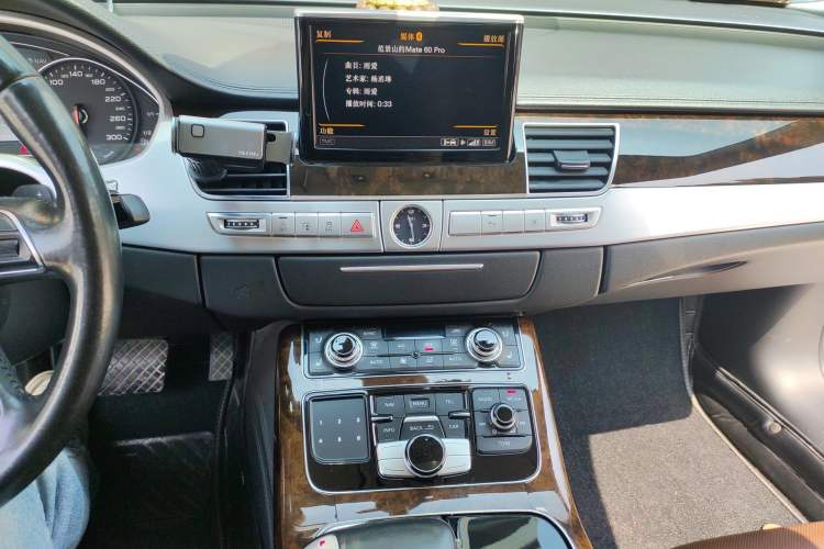 Used Audi A8 2014 A8L 45 TFSI quattro Luxury Model
