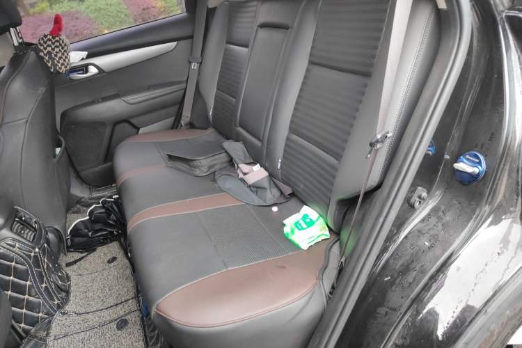 Used Kia Sportage R 2018 2.0L Automatic Smart Luxury Version China V Standard Left Rear Seat