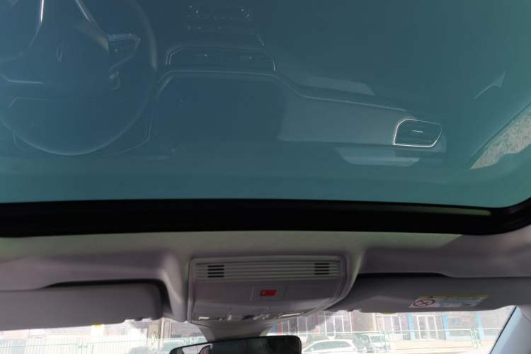 Used Volkswagen Tharu 2025 NewRui 300TSI Prestige Edition