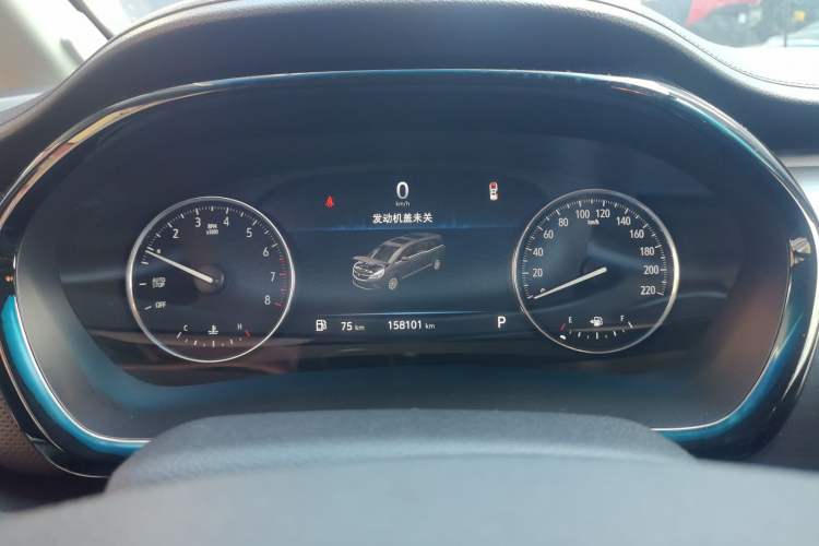 Used Buick GL8 2021 Land Cruiser Executive Class 652T Luxury Model
