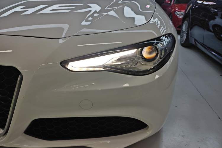 Used Alfa Romeo Giulia 2017 2.0T 280HP Luxury Edition