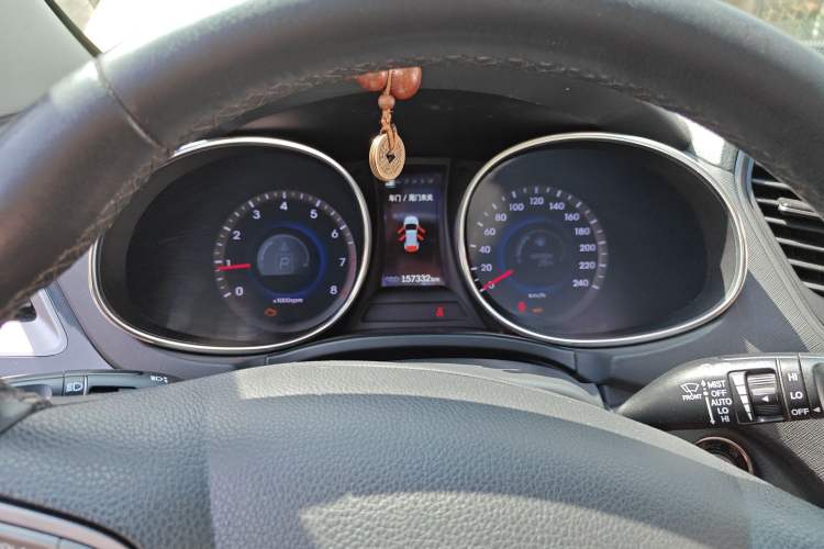 Used Hyundai Santa Fe 2013 2.0T Automatic All-Wheel Drive Top Trim
