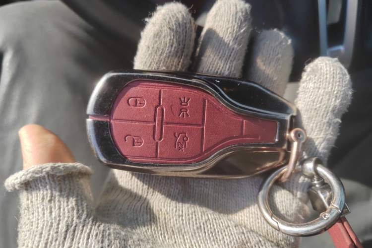 Used Maserati Levante 2018 3.0T Classic Edition Vehicle Key