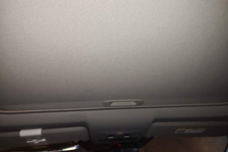 Used Toyota RAV4 2015 2.0L CVT Two-Wheel Drive Fashion Edition