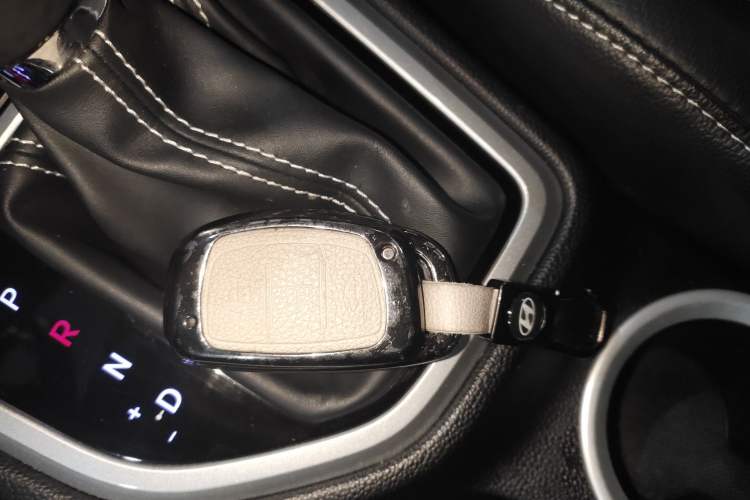 Used Hyundai ix25 2017 1.6L Automatic Smart Version
